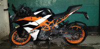Black And Orange KTM RC 390
