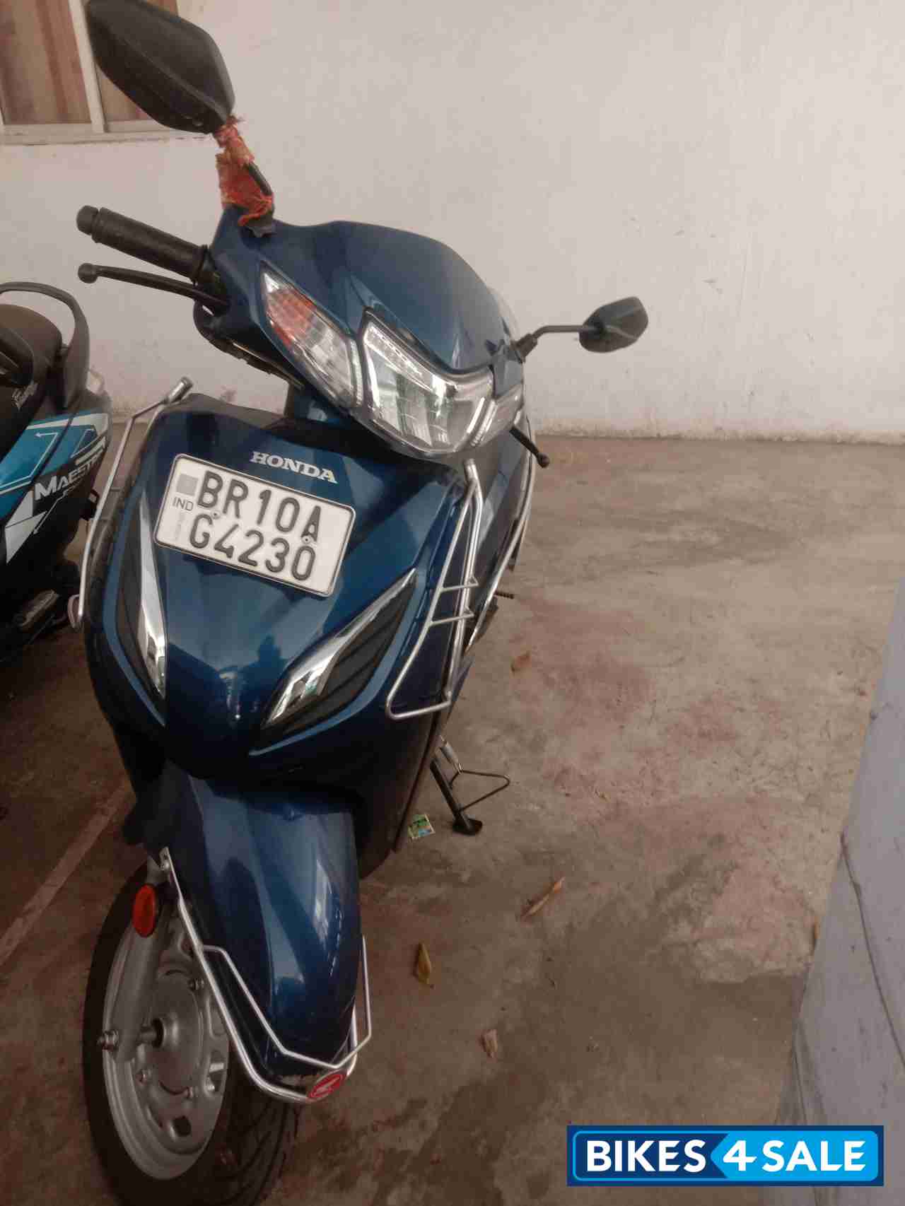Blue Honda Activa 6G
