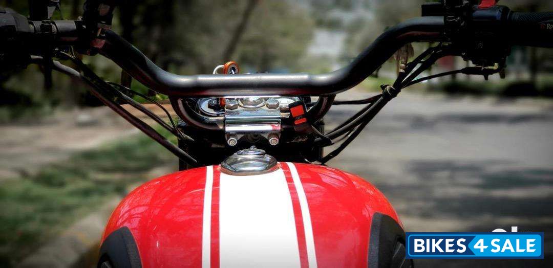 Royal Enfield Classic 350 Redditch Red