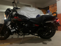 Matte Black Bajaj Avenger Street 220