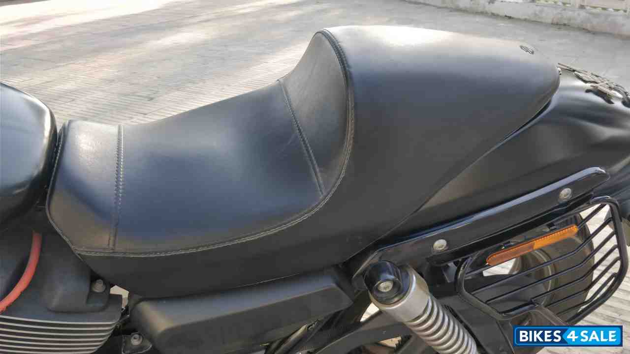 Matte Black Harley Davidson Street 750