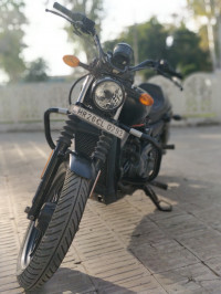 Matte Black Harley Davidson Street 750
