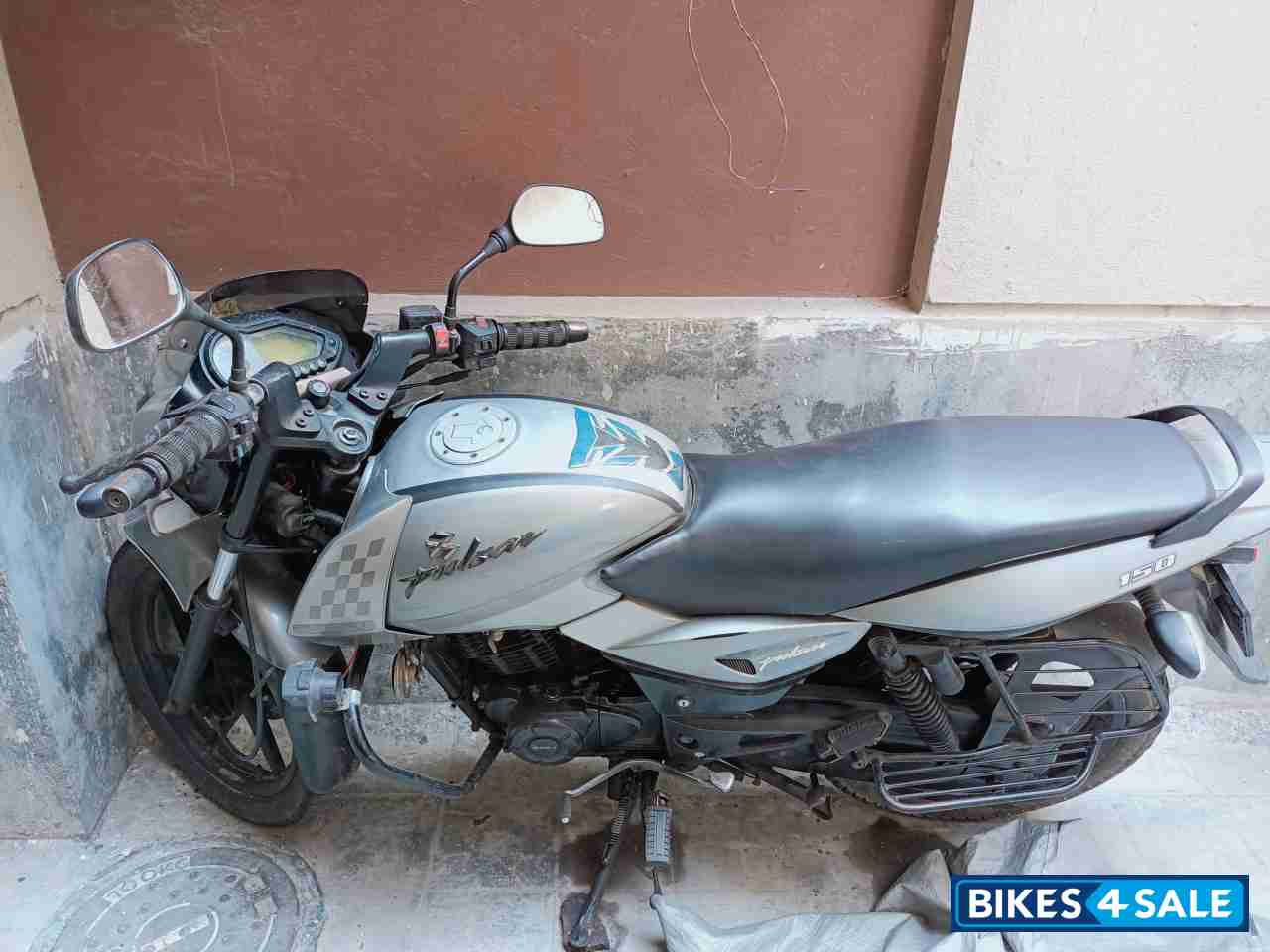 Bajaj Pulsar 150