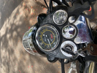 Black Royal Enfield Bullet 350