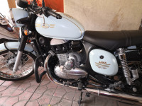 Sky Blue Jawa 42 Dual Channel ABS Sirius White