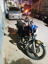 Black Royal Enfield Classic Stealth Black