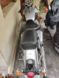 Silver Royal Enfield Classic 350