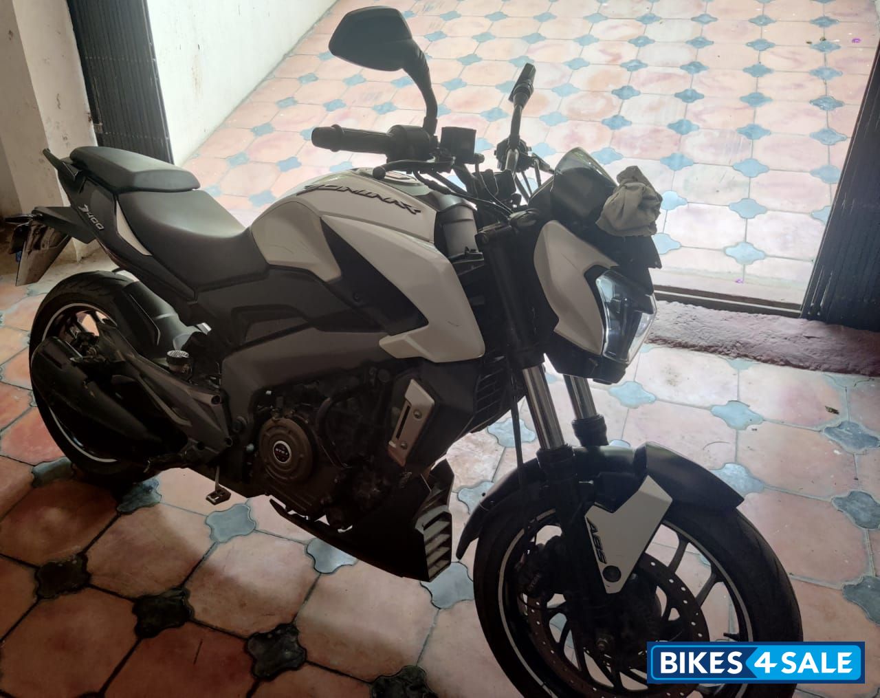 Bajaj Dominar 400 Disc