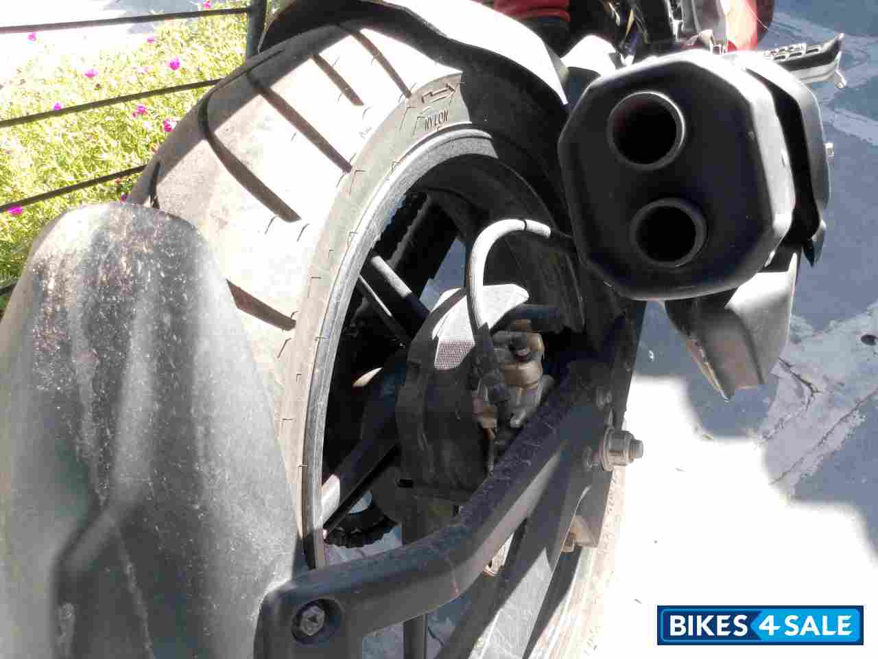 Red TVS Apache RTR 160 4V BS6