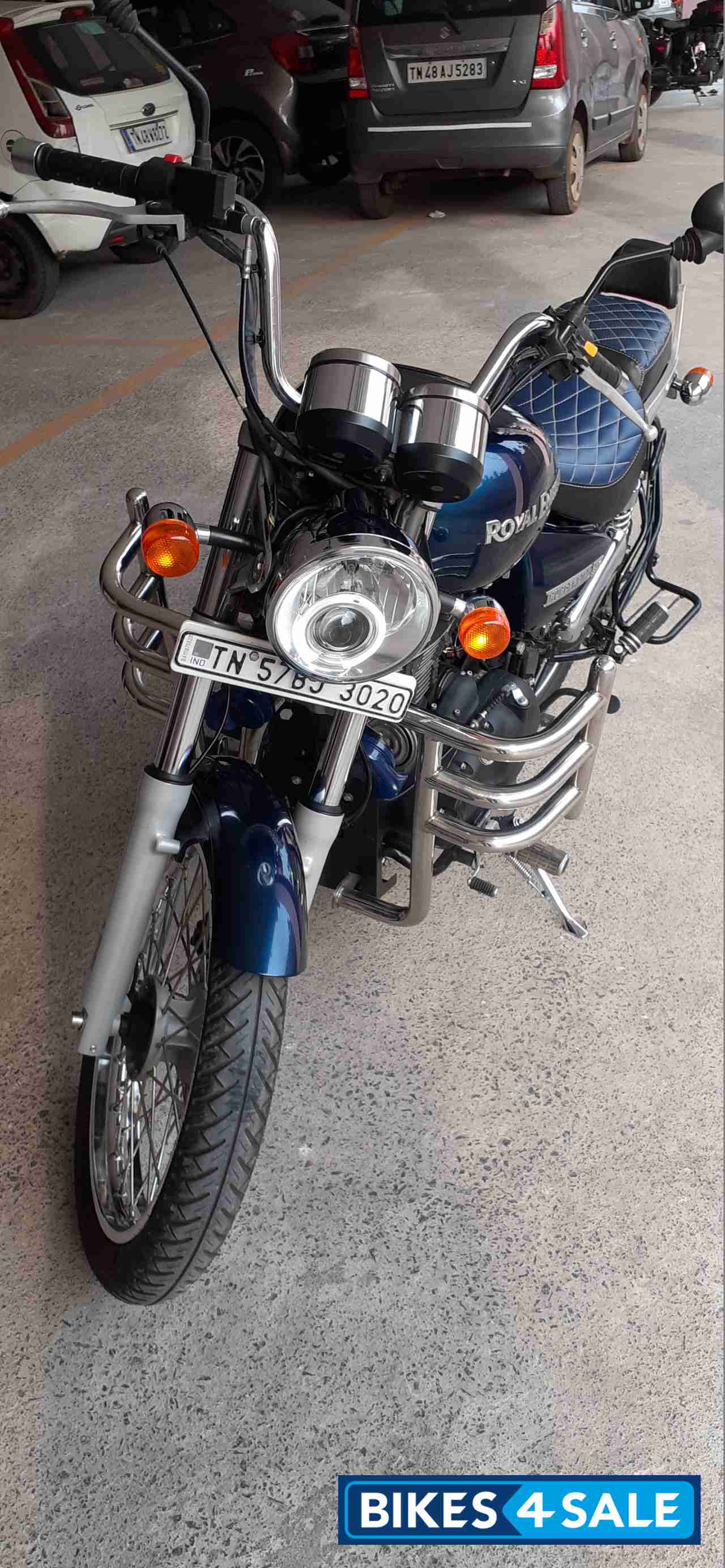 Marine Blue Royal Enfield Thunderbird 350