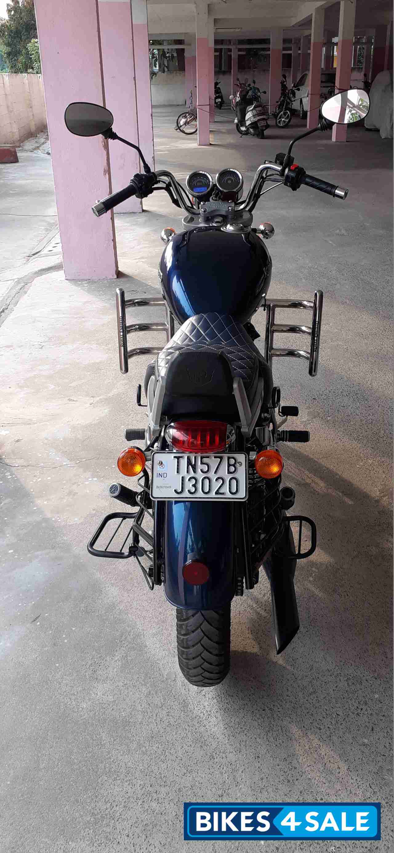 Marine Blue Royal Enfield Thunderbird 350