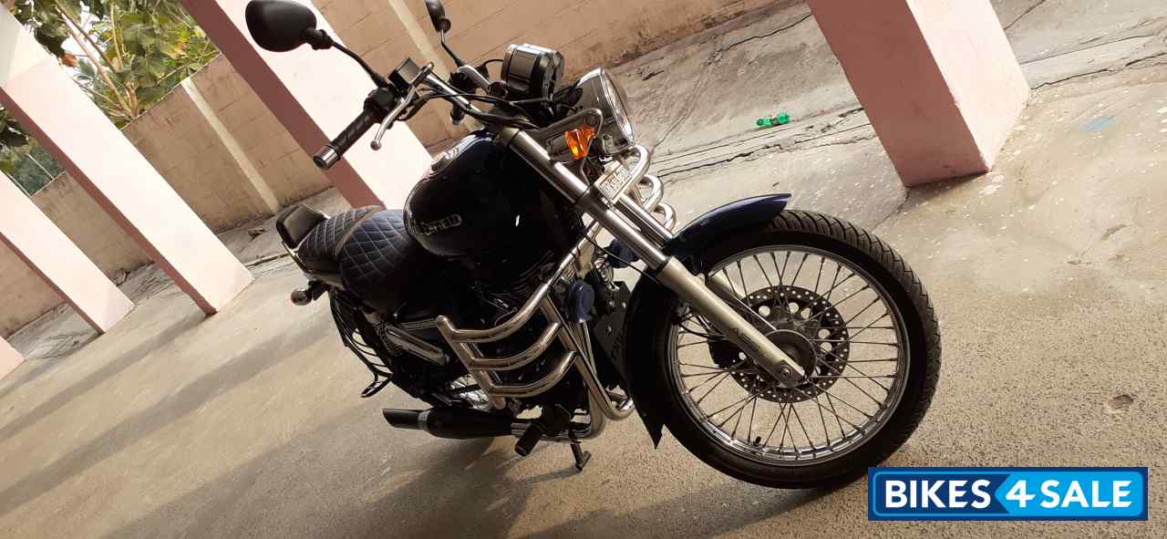 Marine Blue Royal Enfield Thunderbird 350