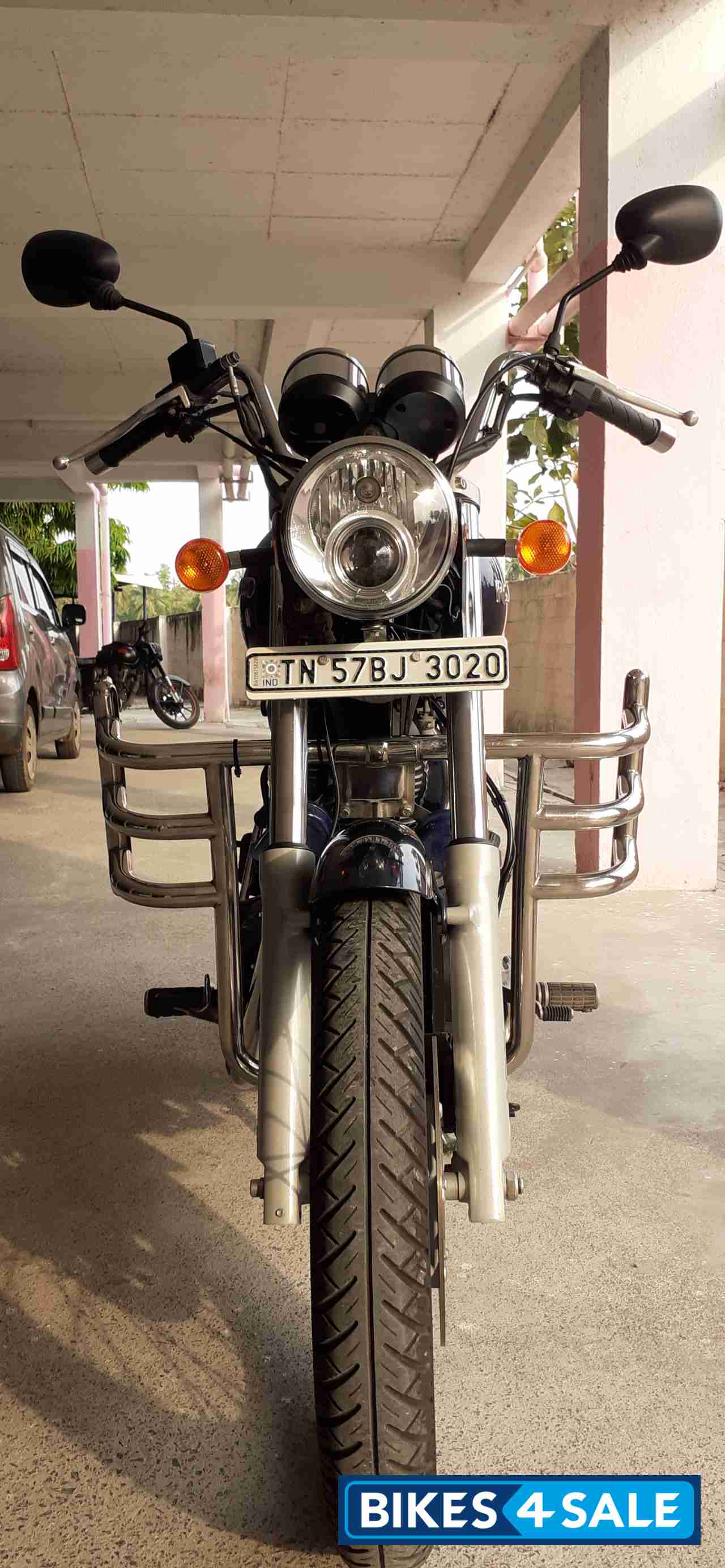 Marine Blue Royal Enfield Thunderbird 350