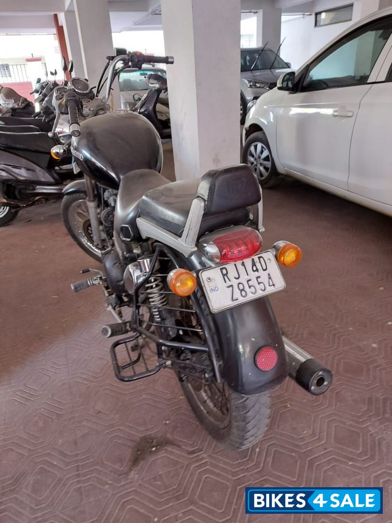 Royal Enfield Thunderbird 350