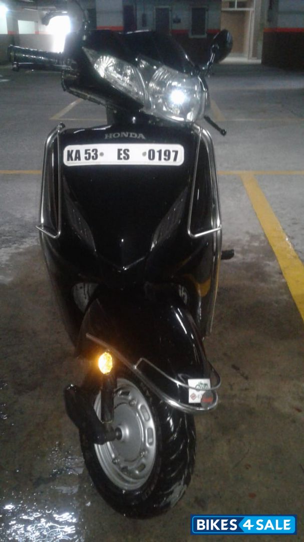 Black Honda Activa 4G
