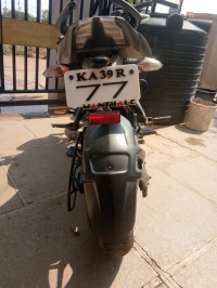 White Bajaj Pulsar 200 NS