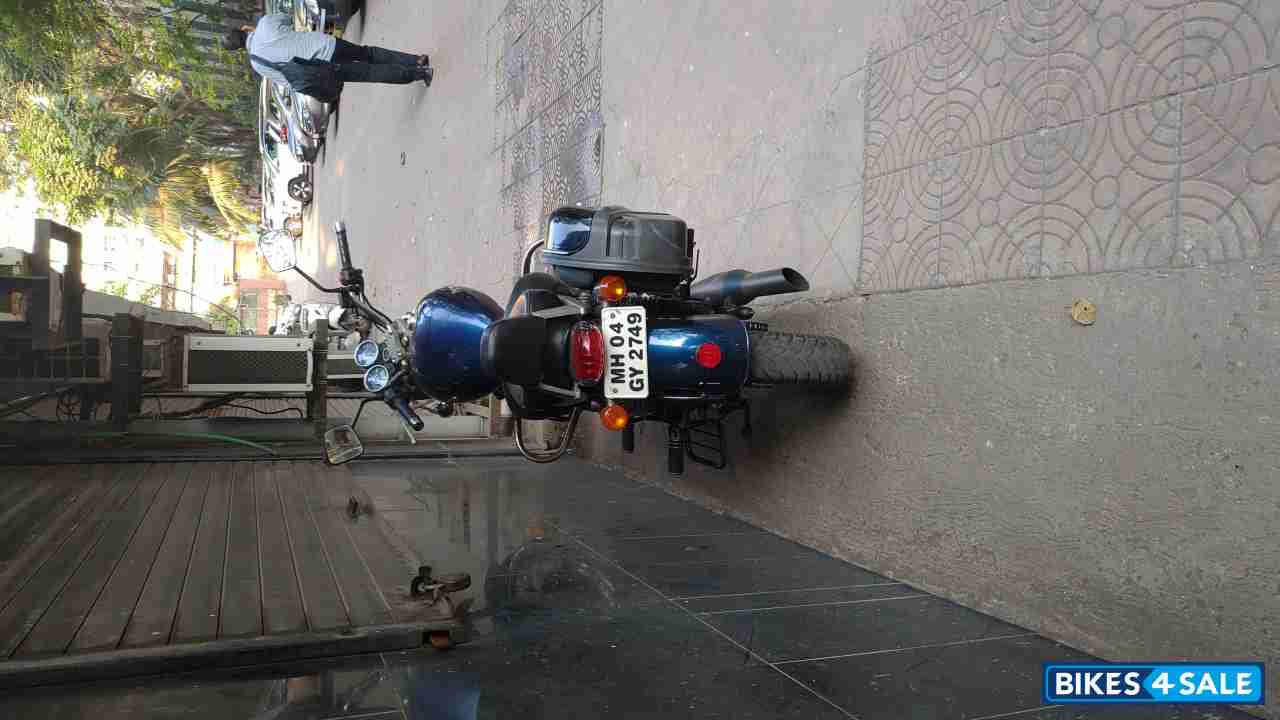 Marine Blue Royal Enfield Thunderbird 350 Marine Blue Royal Enfield Thunderbird 350
