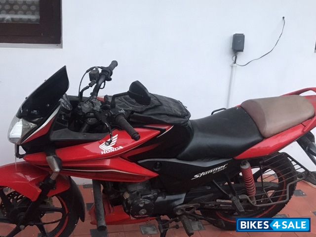 Red- Black Honda CBF Stunner