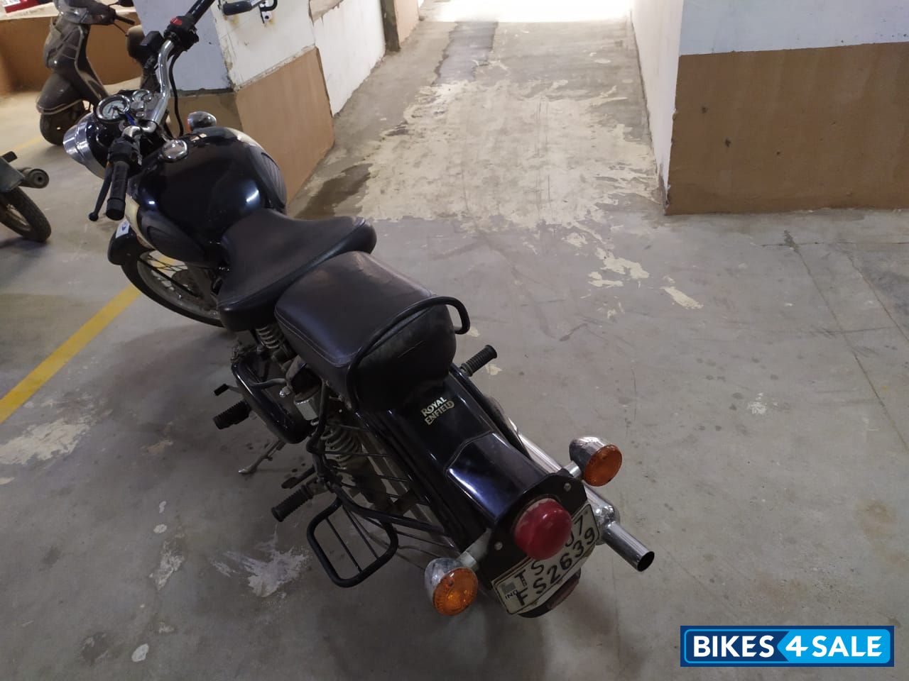 Royal Enfield Classic 350 Royal Enfield Classic 350