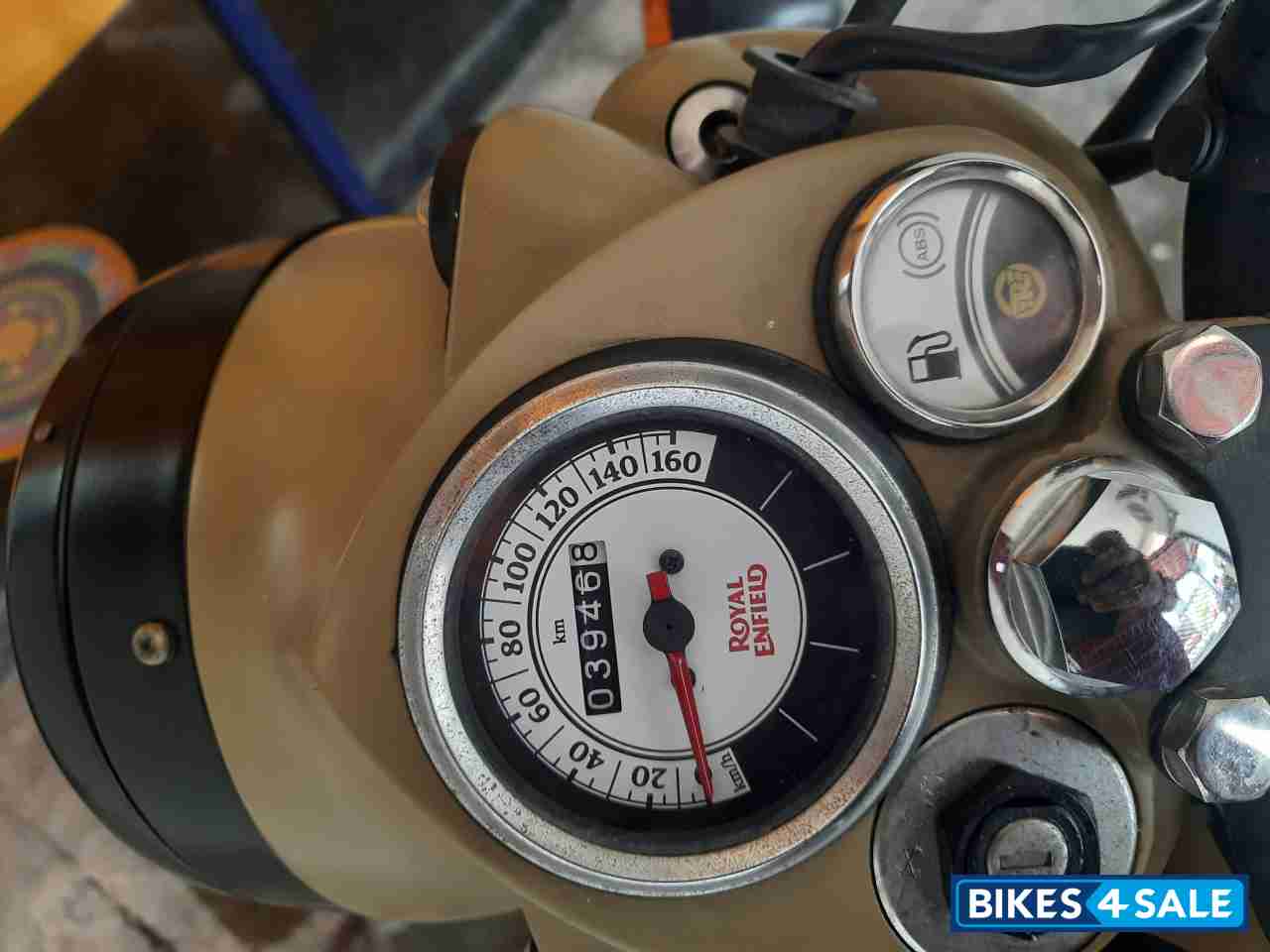 Desert Storm Royal Enfield Classic Desert Storm