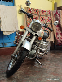 Silver Royal Enfield Classic 350