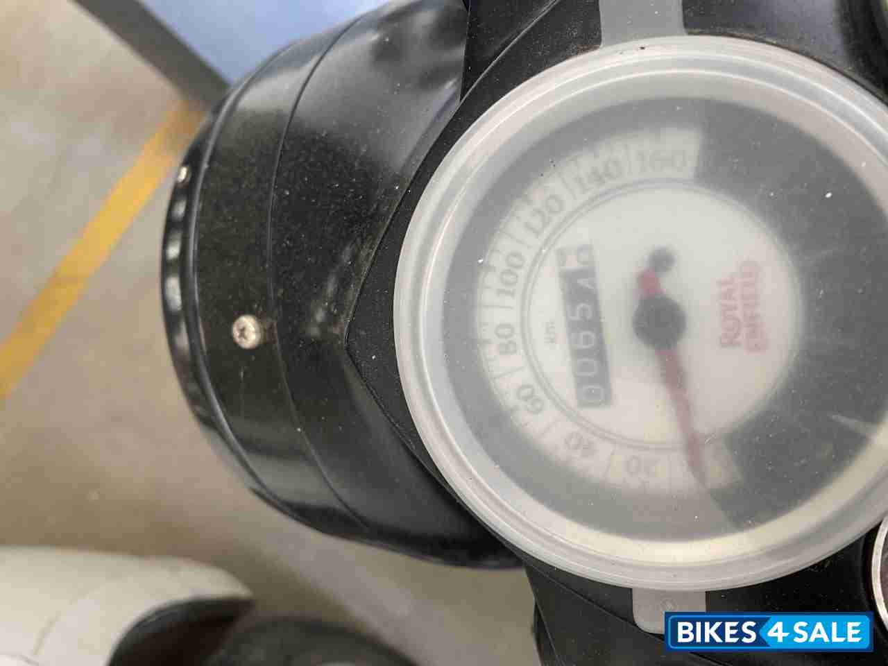 Royal Enfield Classic Stealth Black