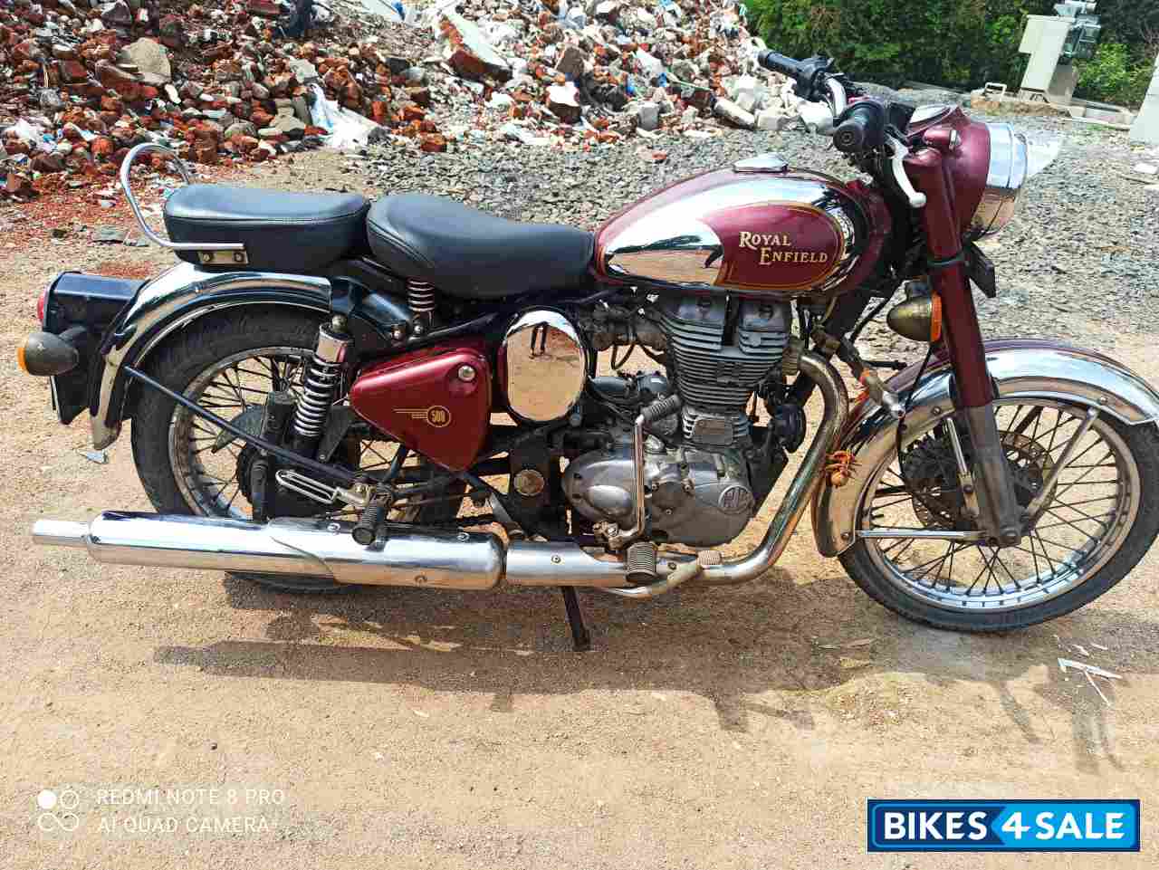 Maroon Royal Enfield Classic Chrome