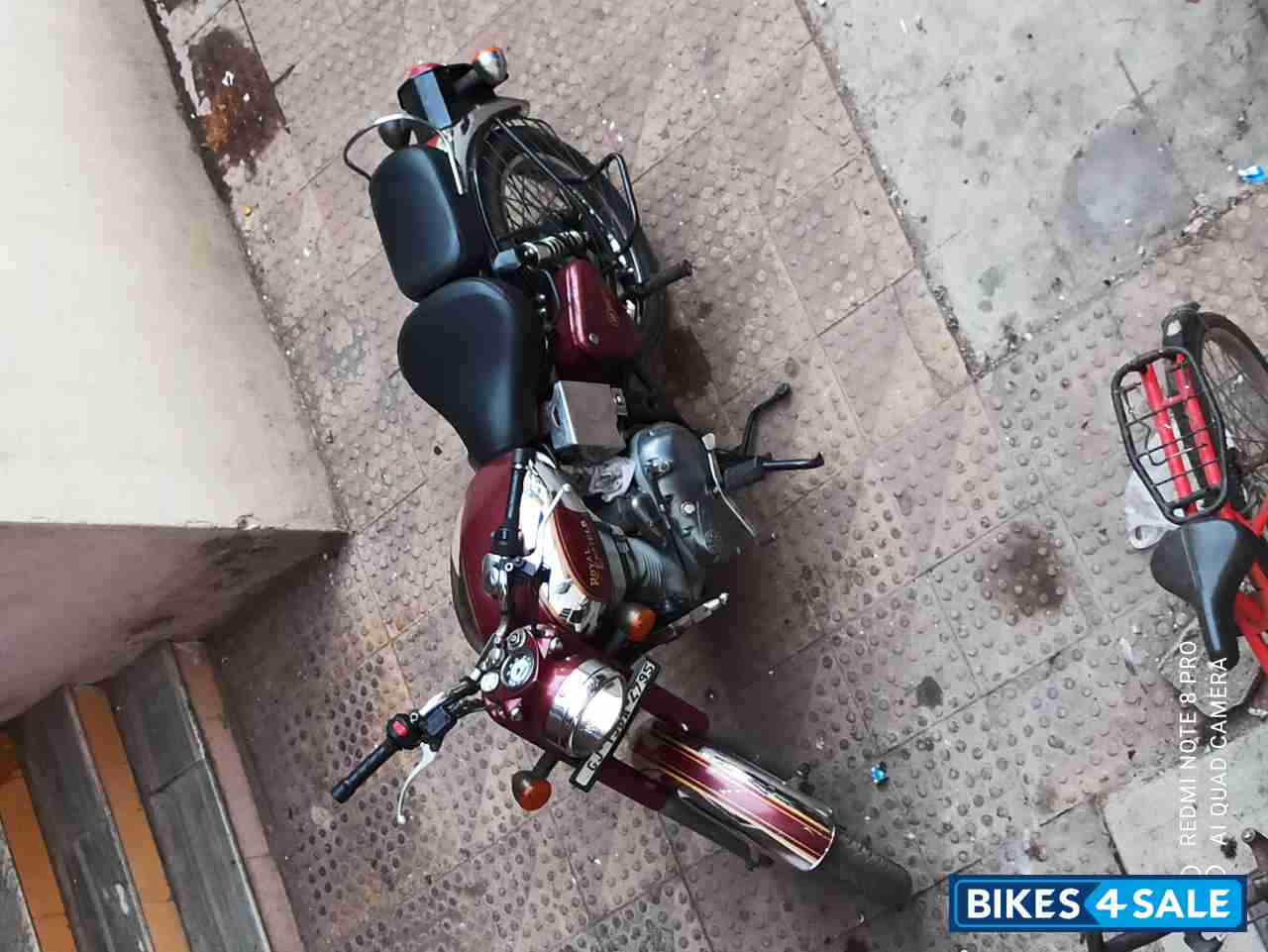 Maroon Royal Enfield Classic Chrome