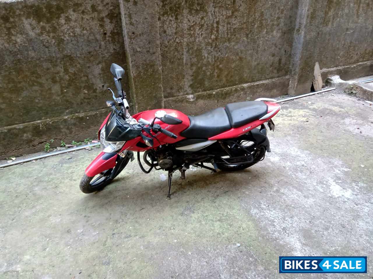 Bajaj Pulsar 135LS