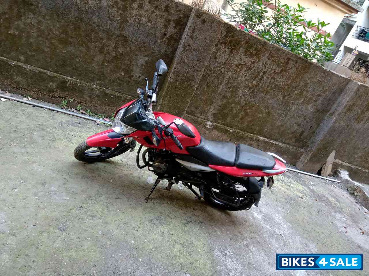 Bajaj Pulsar 135LS Bajaj Pulsar 135LS