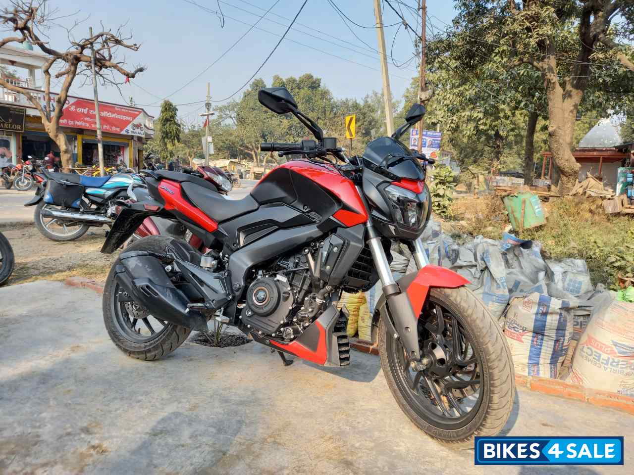 Bajaj Dominar 250