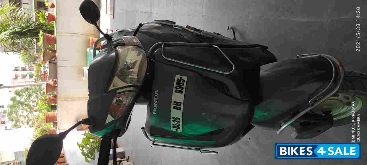 Grey Honda Activa