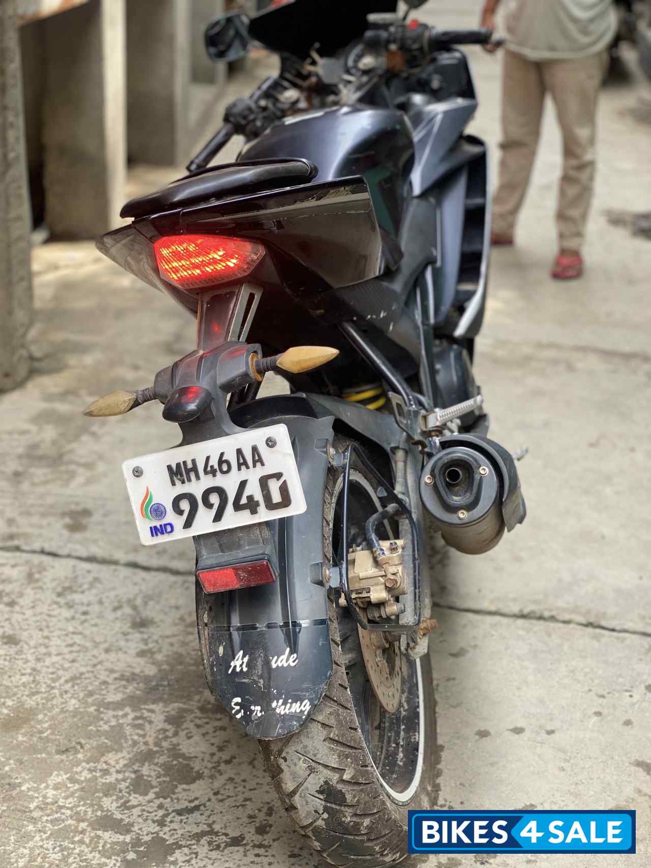 Grey Yamaha YZF R15 V2