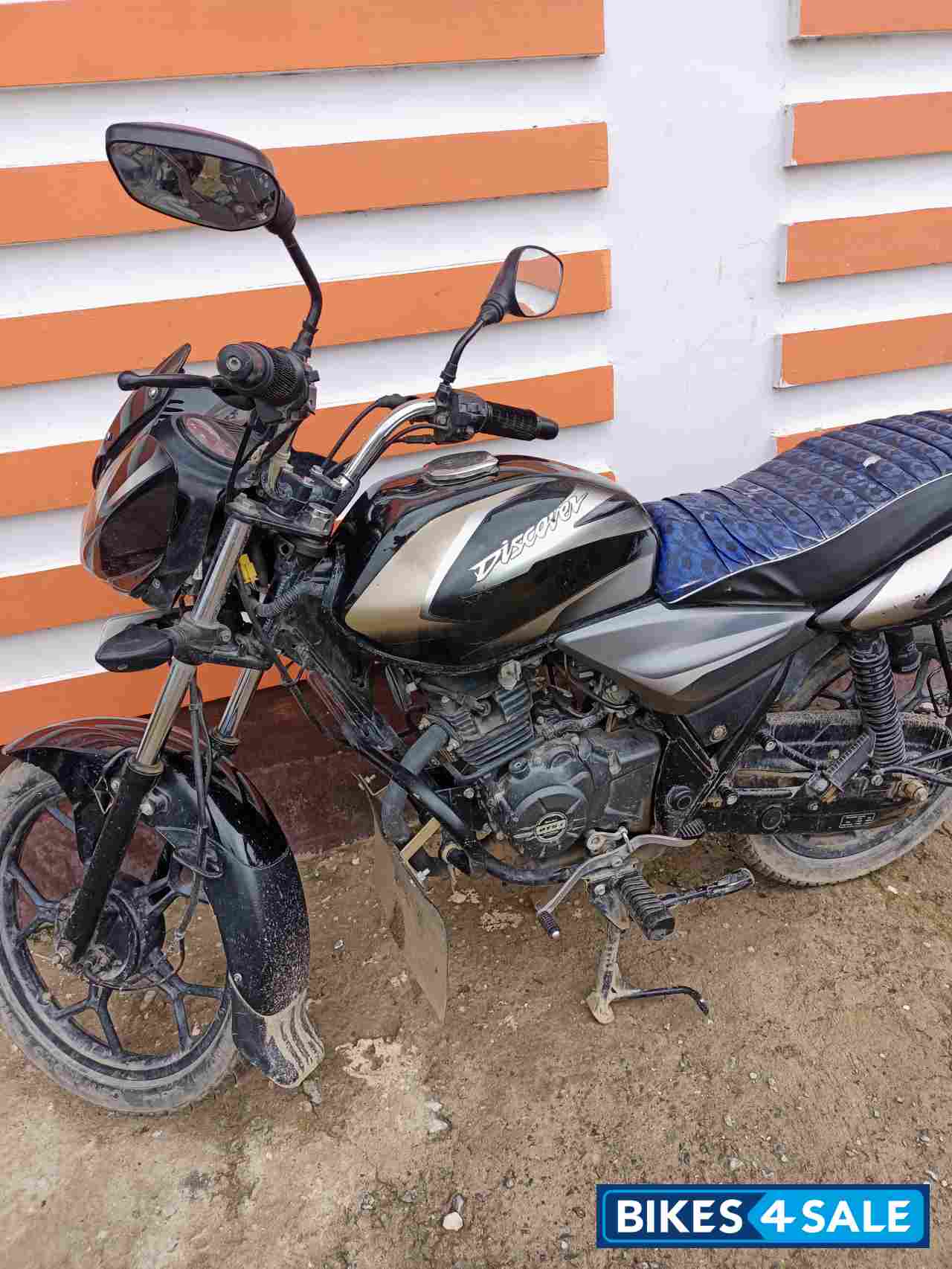 Bajaj Discover 125