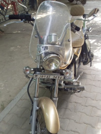 Golden Beige Bajaj Avenger Cruise 220