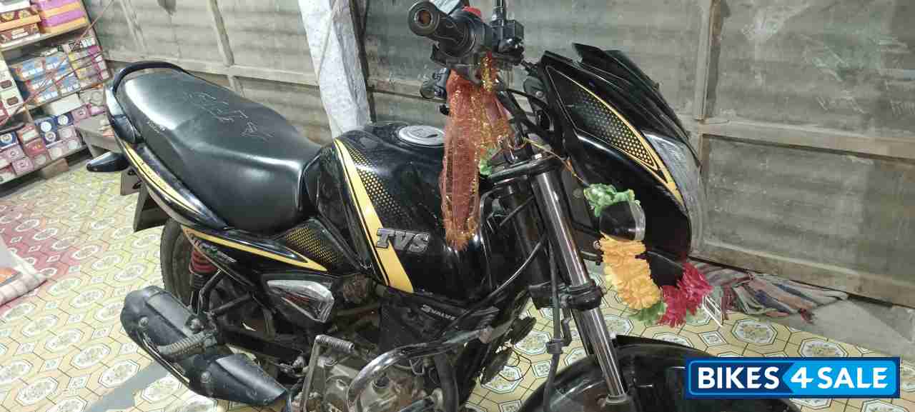 Black Yellow TVS Victor