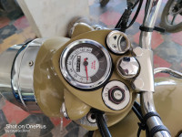 Royal Enfield Classic Desert Storm