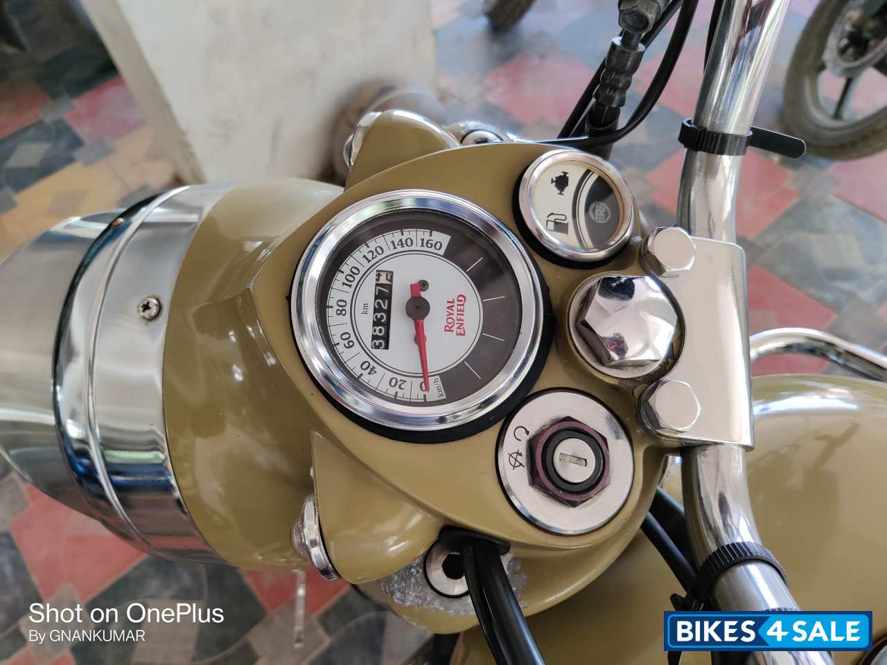 Royal Enfield Classic Desert Storm