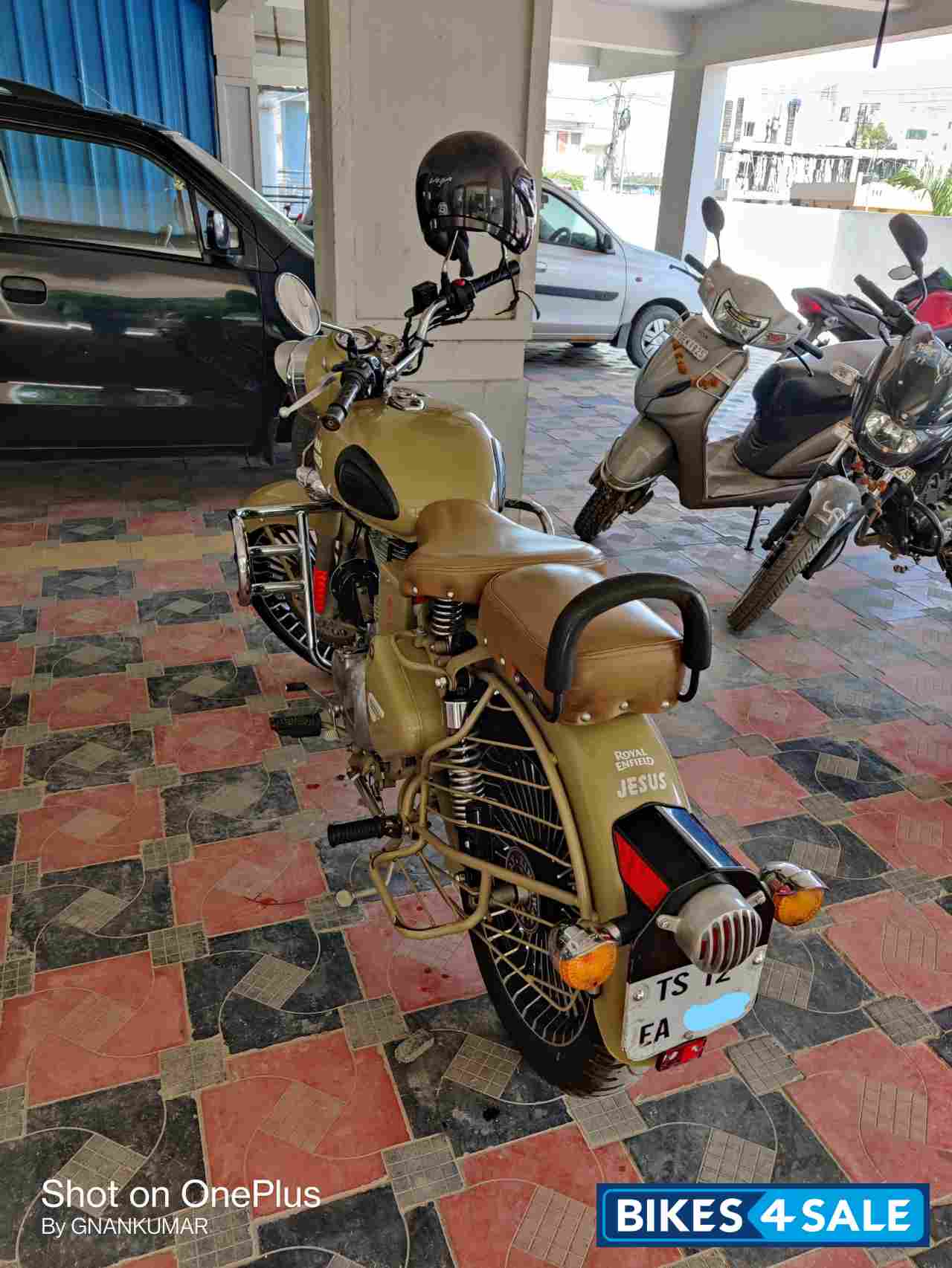 Royal Enfield Classic Desert Storm