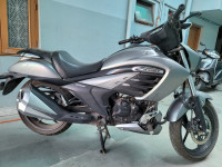 Grey Suzuki Intruder 150
