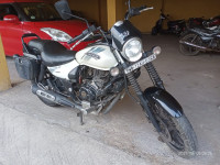 Bajaj Avenger Street 220