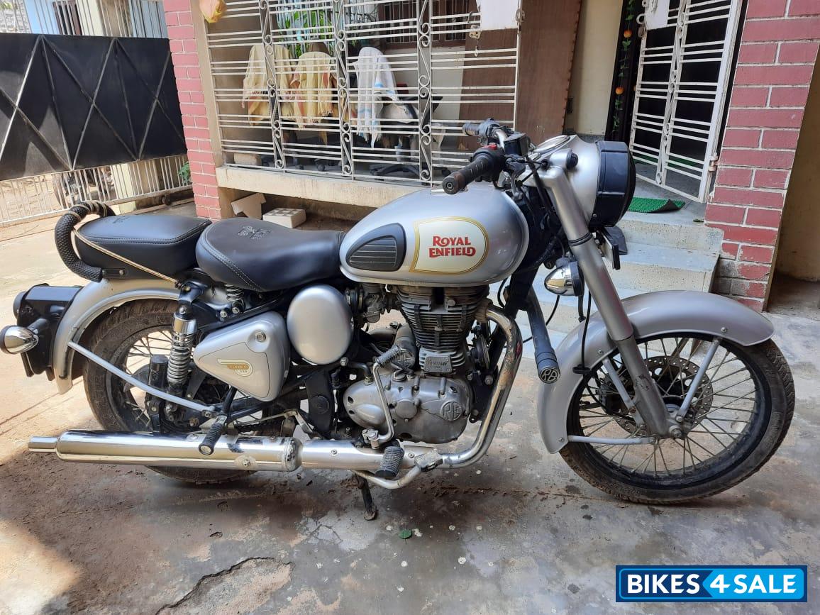 Royal Enfield Classic 350