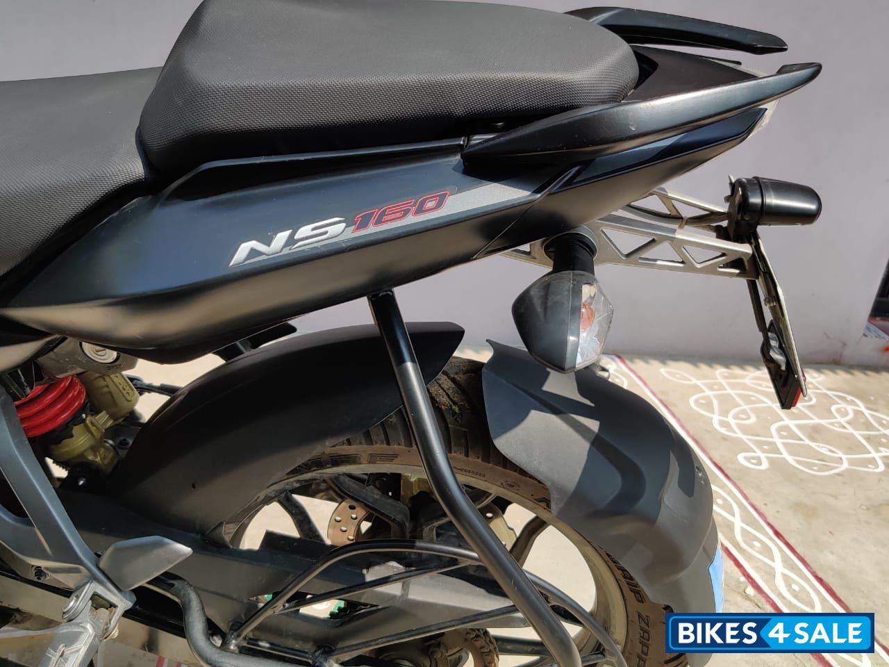 Gray Bajaj Pulsar NS 160 BS6