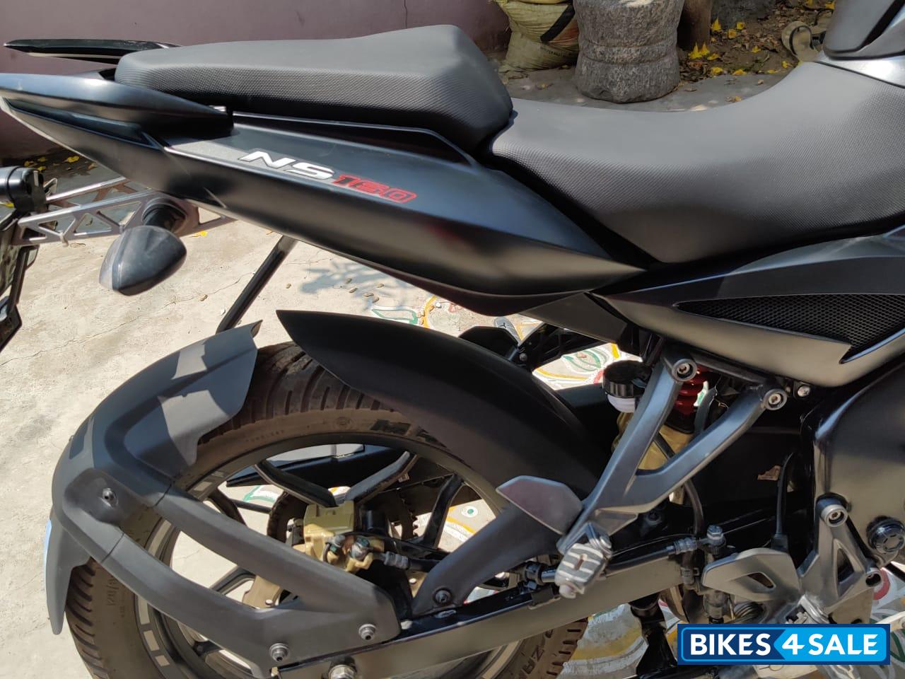 Gray Bajaj Pulsar NS 160 BS6