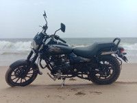 Black Bajaj Avenger Street 180