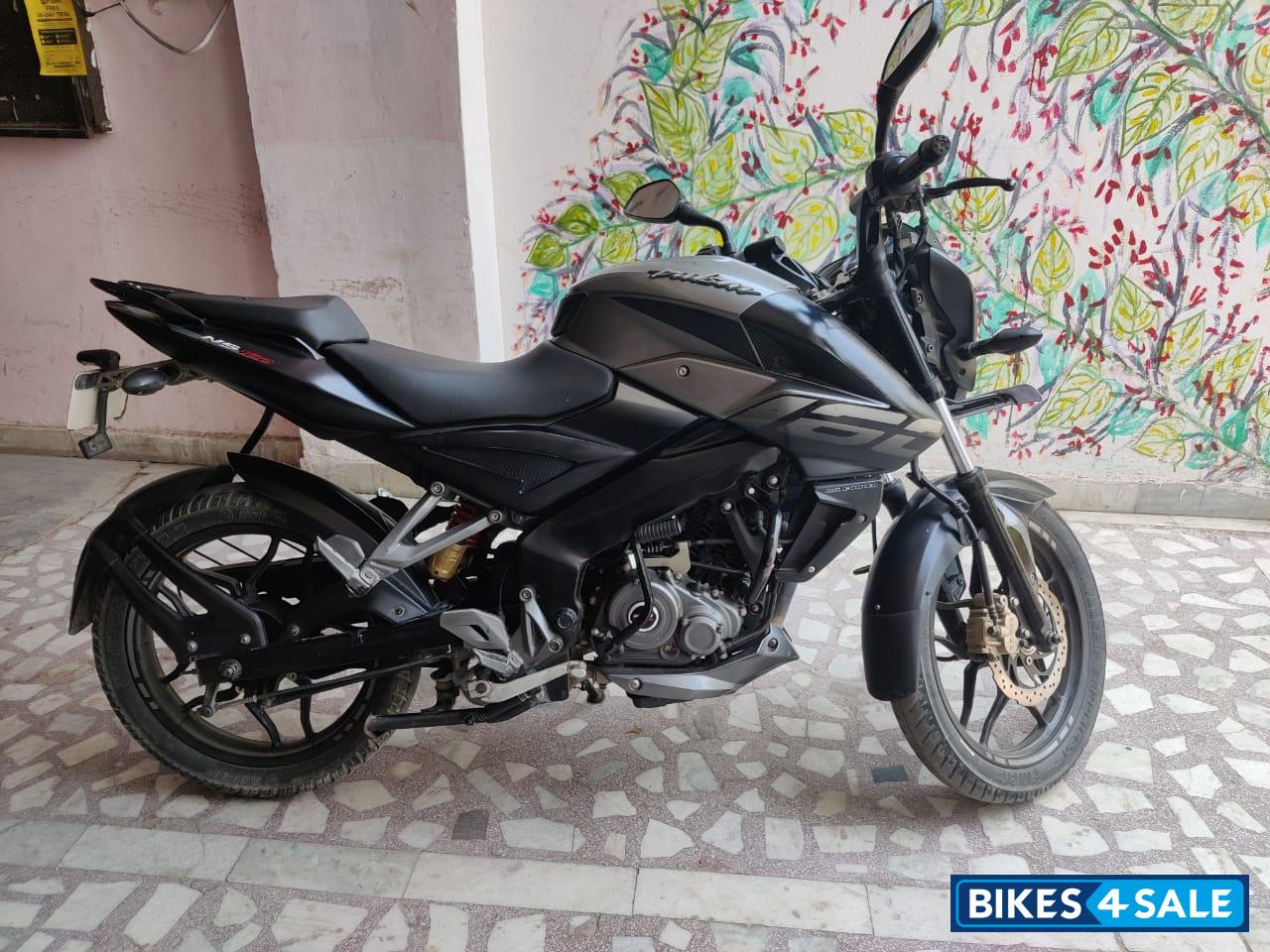 Grey Bajaj Pulsar NS 160