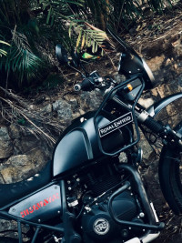 Granite Black Royal Enfield Himalayan Himalayan BS 3