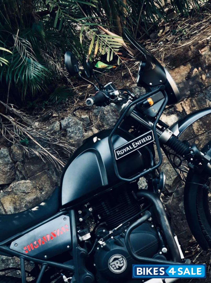 Granite Black Royal Enfield Himalayan Himalayan BS 3