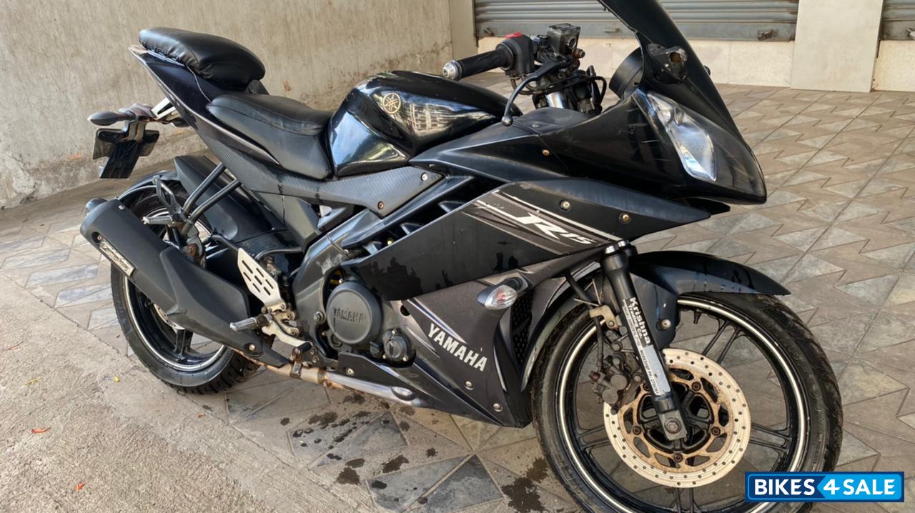 Yamaha YZF R15 V2