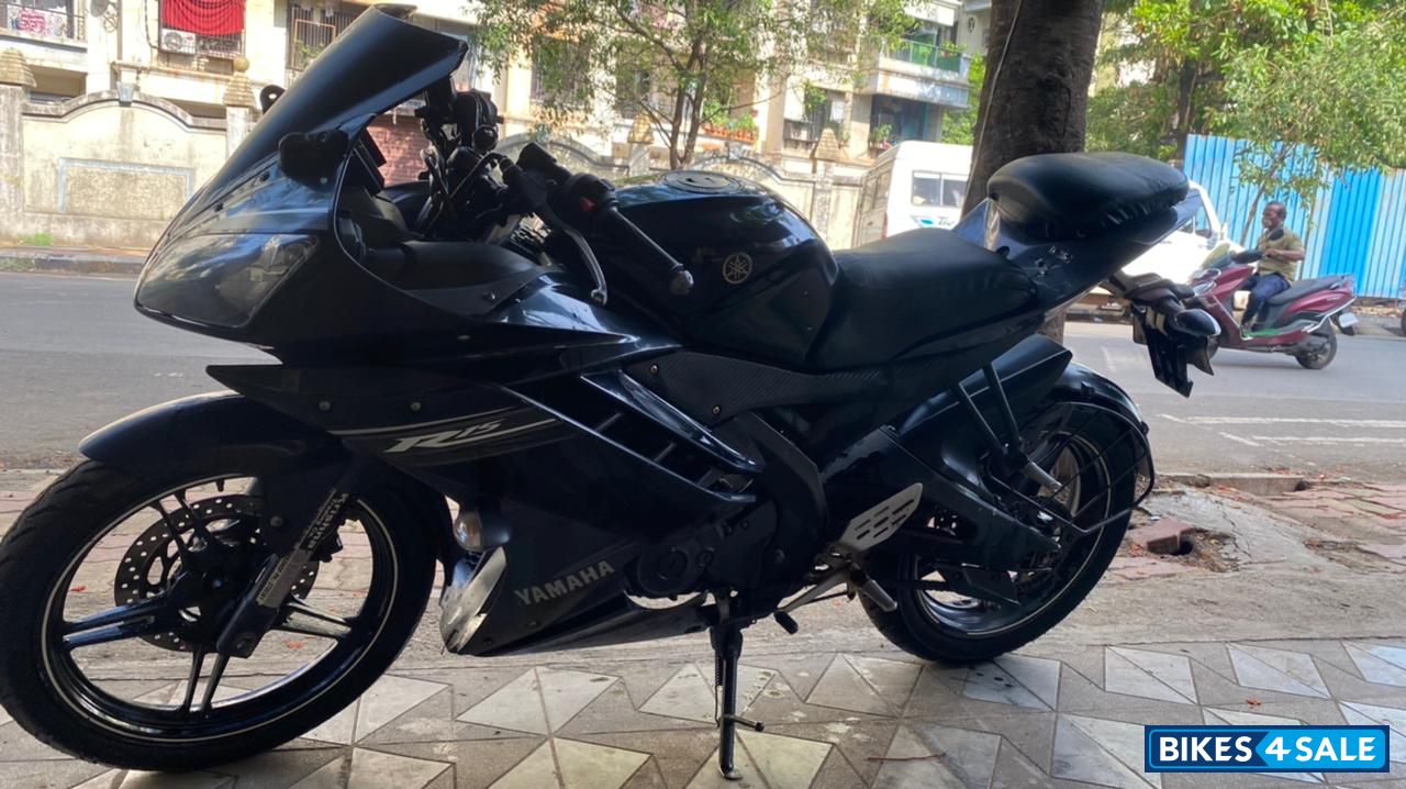 Yamaha YZF R15 V2